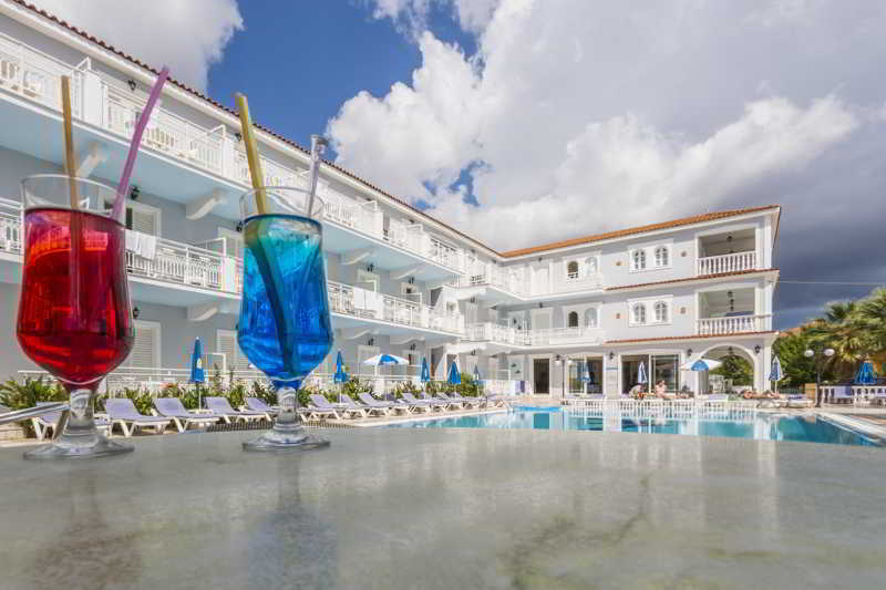 Sunshine Hotel Лаганас Екстериор снимка