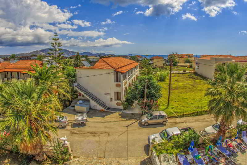 Sunshine Hotel Лаганас Екстериор снимка